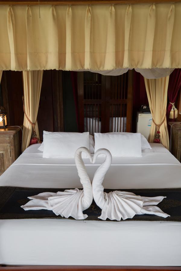 Shangri-Lao Resort Луанг Прабанг Екстериор снимка